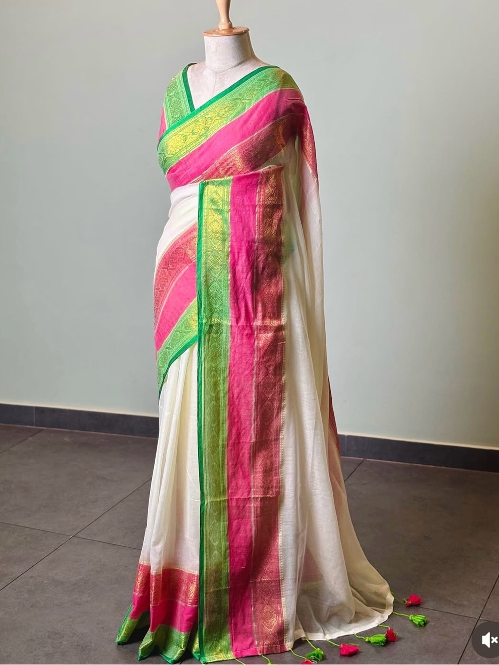 Mulcotton Saree